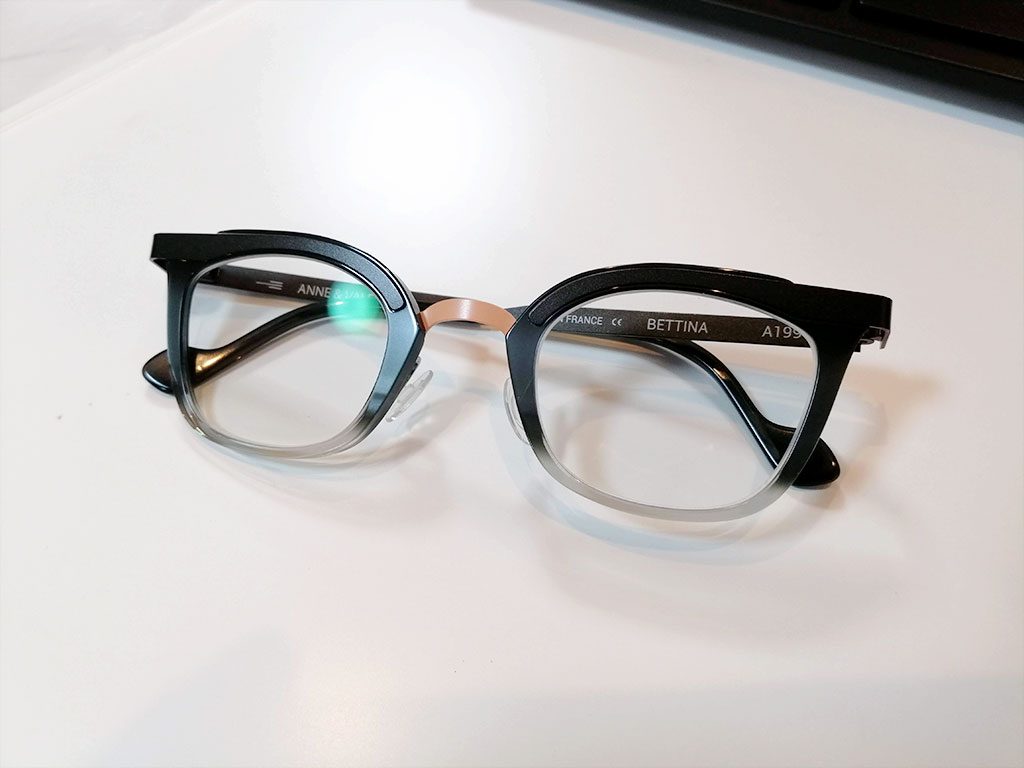photochromic